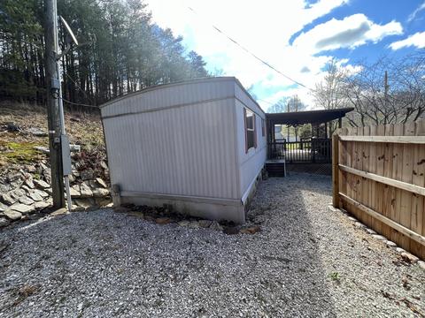 100 Hawk Dr, Burnside, KY 42519 photo 27