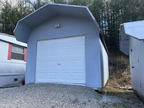 100 Hawk Dr, Burnside, KY 42519 photo 17
