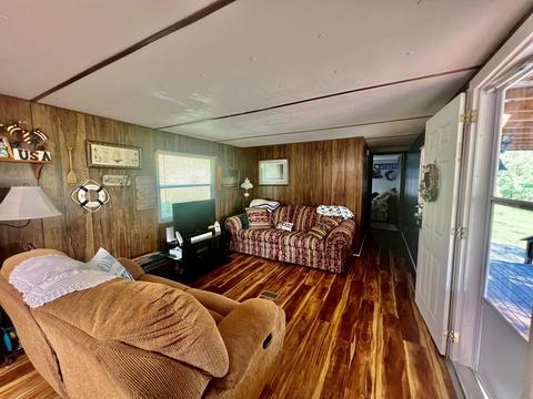 100 Hawk Dr, Burnside, KY 42519 photo 4