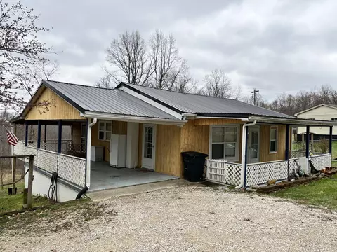 970 Cob Hill Rd, Irvine, KY 40336