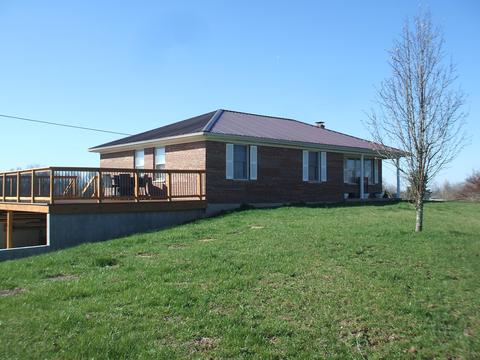 1111 Kays Rd, Lawrenceburg, KY 40342