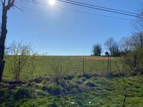 217 Thacker Dr, Wilmore, KY 40390 photo 3