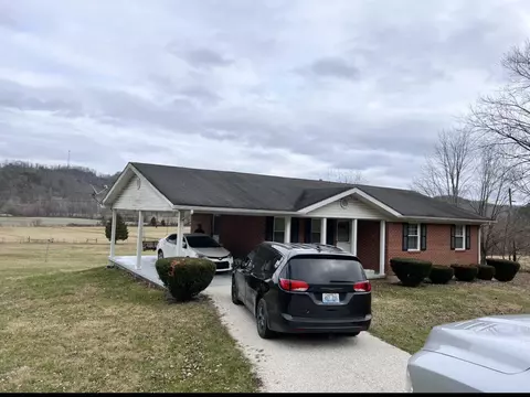 6928 Campton Rd, Stanton, KY 40380