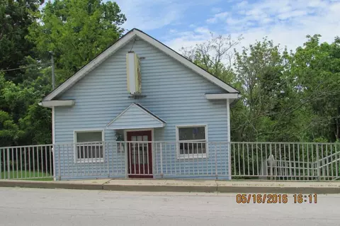 41 N Main St, Mount Olivet, KY 41064