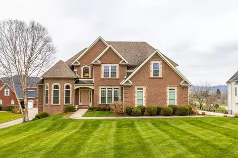 246 Bluffwood Dr, Danville, KY 40422