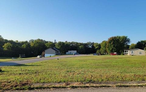 320 Hawthorn Way, Mount Sterling, KY 40353