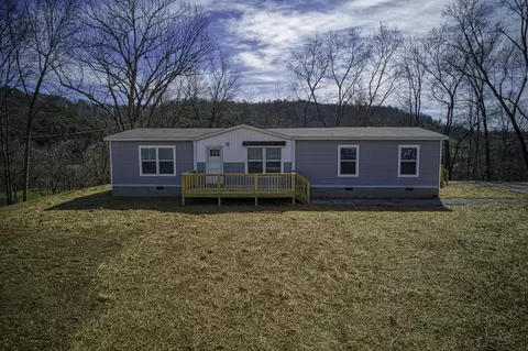 174 Oscar Ln, West Liberty, KY 41472