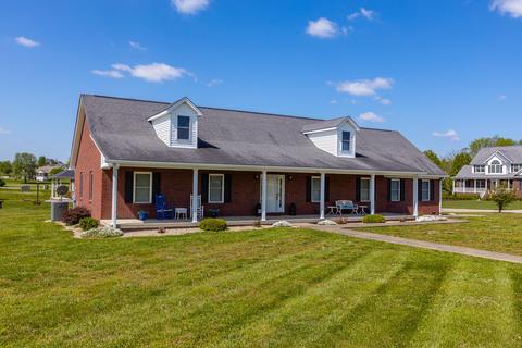 100 Bleu Brook Dr, Harrodsburg, KY 40330