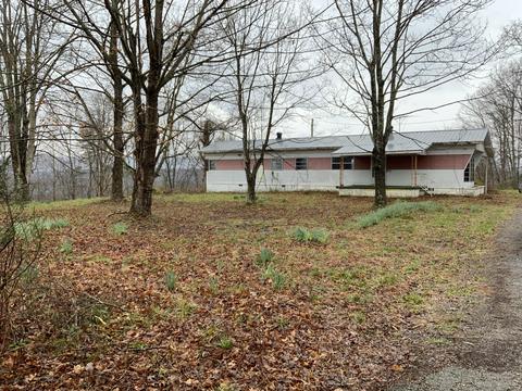 643 Edd Stephens Rd, Pine Knot, KY 42635