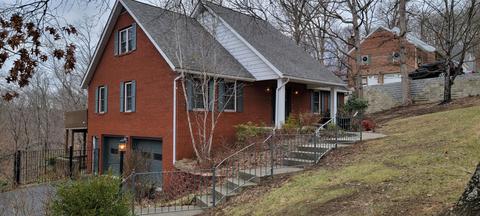 3861 Leighwood Dr, Ashland, KY 41102