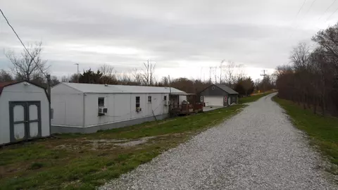 141 Wilson Rd, Willisburg, KY 40078