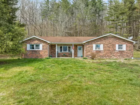 2213 Highway 198, Middleburg, KY 42541