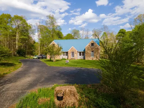 651 Browning Acre Rd, Corbin, KY 40701