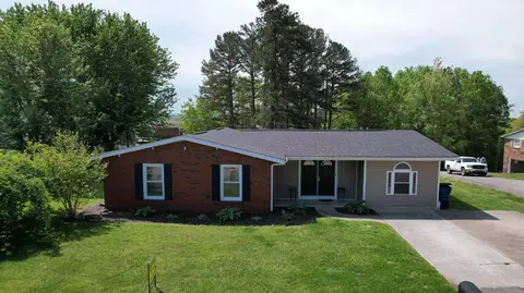 7 Shannon Sq, Corbin, KY 40701 photo 3