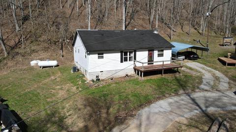 3490 Hell For Certain Rd, Hyden, KY 41749 photo 2