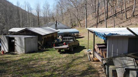 3490 Hell For Certain Rd, Hyden, KY 41749 photo 8