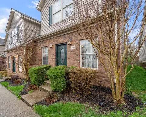 3810 Polo Club Blvd, Lexington, KY 40509
