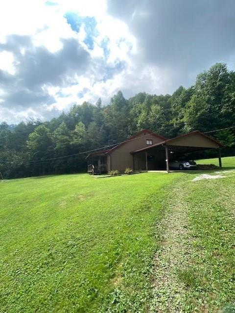 749 Sugar Loaf Rd, Prestonsburg, KY 41653