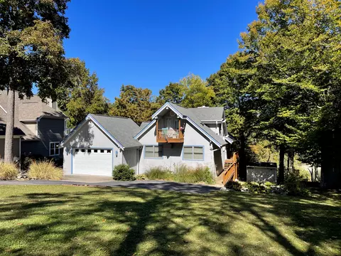 402 Lakeview Dr, Jamestown, KY 42629