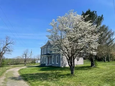 717 Lloyd Rd, Georgetown, KY 40324