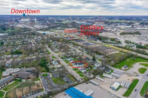 1206 Texaco Rd, Lexington, KY 40508