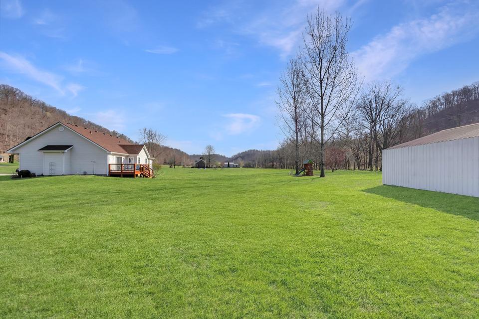  10430 Forkland Rd, Parksville, KY 40464 photo 8