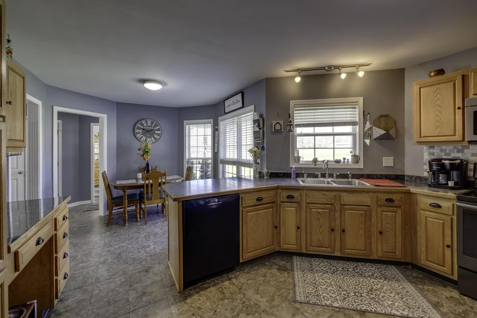  10430 Forkland Rd, Parksville, KY 40464 photo 25