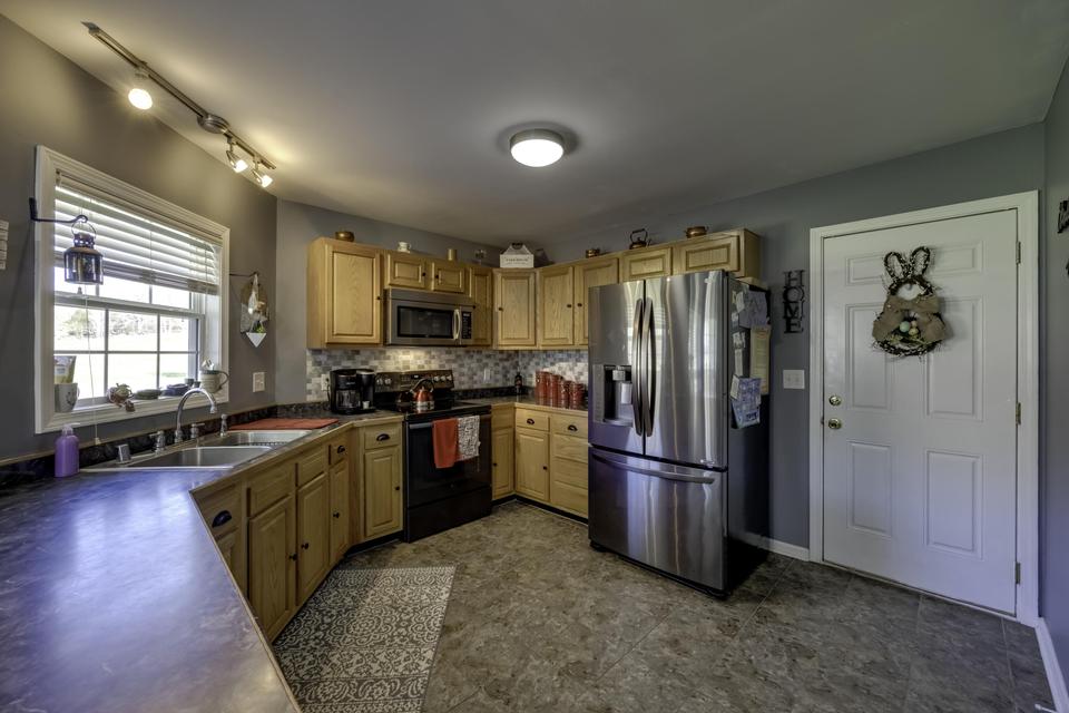  10430 Forkland Rd, Parksville, KY 40464 photo 24