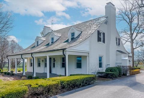 2539 Georgetown Rd, Paris, KY 40361