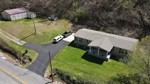2222 Ky-149, Manchester, KY 40962