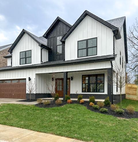 4242 Captains Ct, Lexington, KY 40513