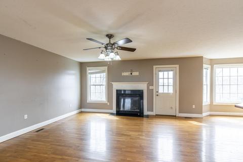 2298 Upper Dry Fork Rd, Mckee, KY 40447 photo 2