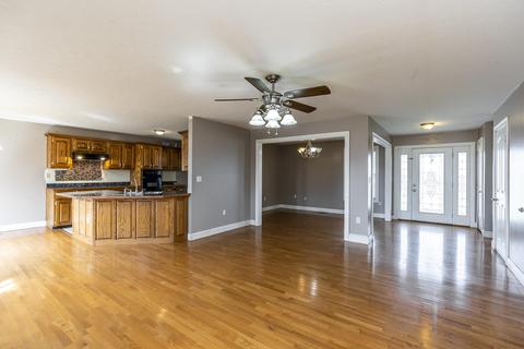 2298 Upper Dry Fork Rd, Mckee, KY 40447 photo 3
