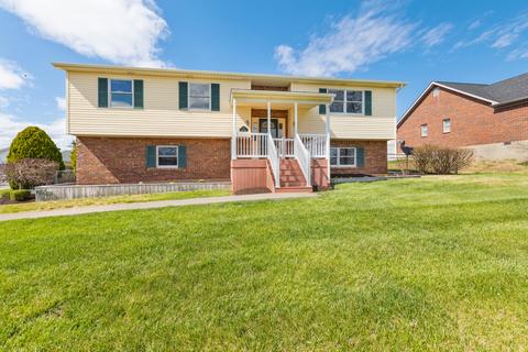 317 Eagle Dr, Lawrenceburg, KY 40342