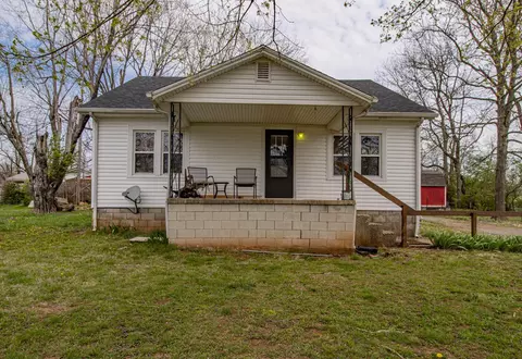 233 Sledd St, Paris, KY 40361
