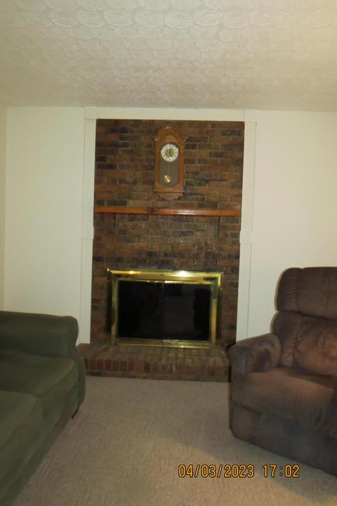 556 E Main St, Lynch, KY 40855 photo 25