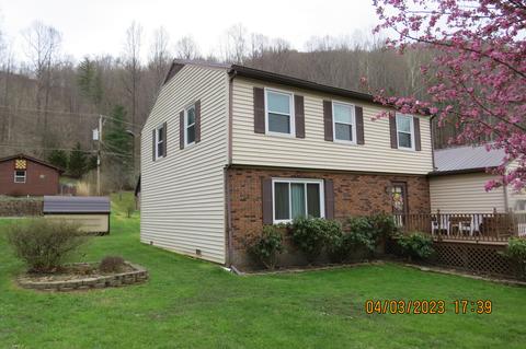 556 E Main St, Lynch, KY 40855 photo 90