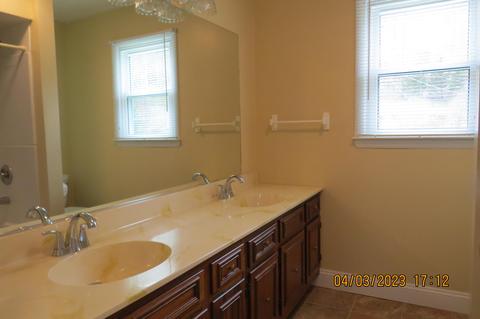 556 E Main St, Lynch, KY 40855 photo 58