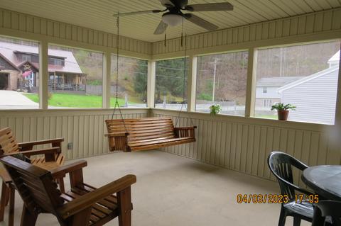 556 E Main St, Lynch, KY 40855 photo 31