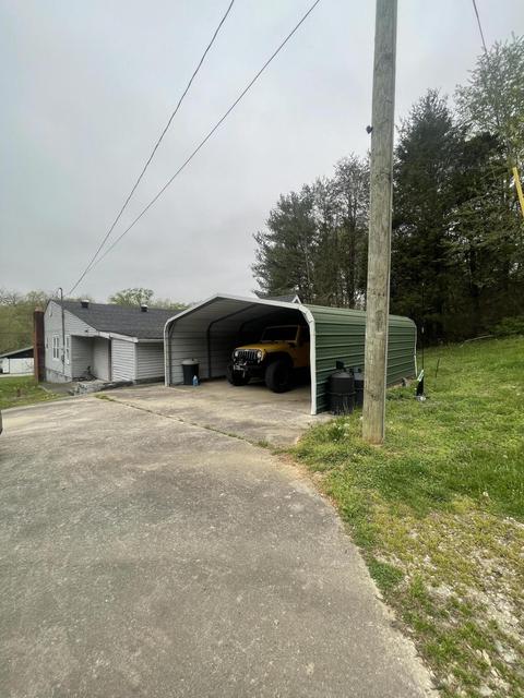 2047 Evergreen Rd, Flat Lick, KY 40935 photo 5