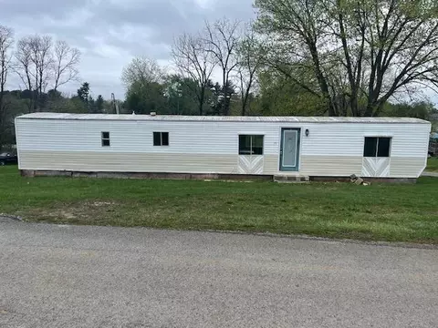 71 Hilltop Dr, Somerset, KY 42501