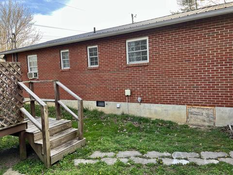 92 Meadowbrook Dr, Stanton, KY 40380 photo 5