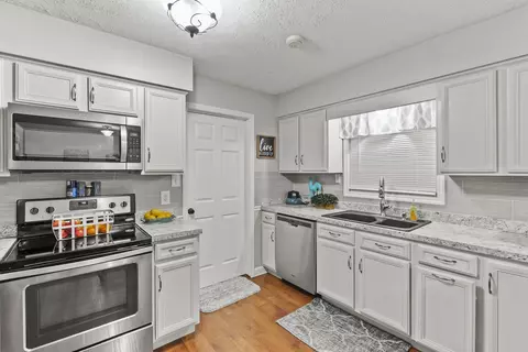 232 Apache Dr, Berea, KY 40403 photo 7