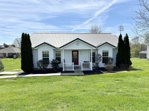 675 E Langdon St, Science Hill, KY 42553