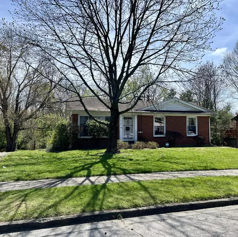 2366 Allen Dr, Lexington, KY 40505