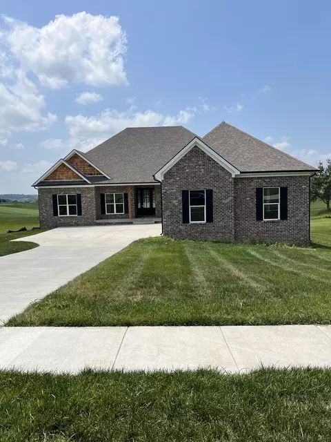 304 Inverness Trl, Richmond, KY 40475