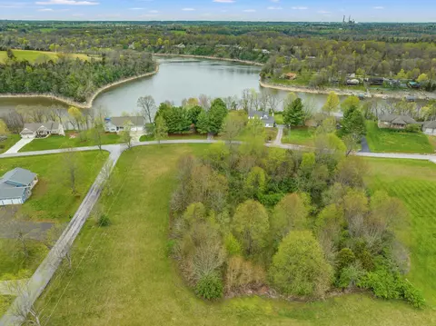 1044 Settlement Dr, Lancaster, KY 40444 photo 7