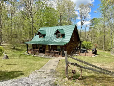 244 Danny Dr, Burnside, KY 42519