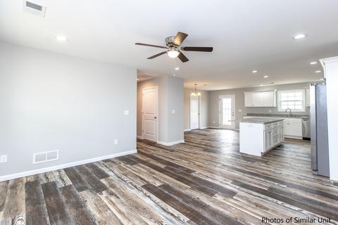 109 Dean Dr, Harrodsburg, KY 40330