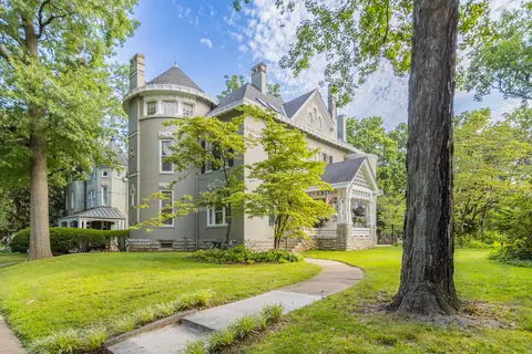 417 Fayette Park, Lexington, KY 40508